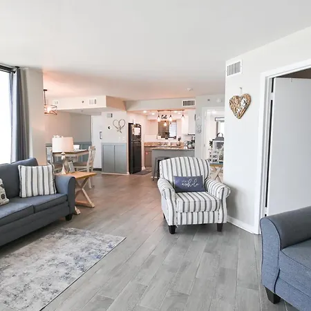 Sunbird Resort 5Th Floor Amazing Views - By Sunbird Rentals